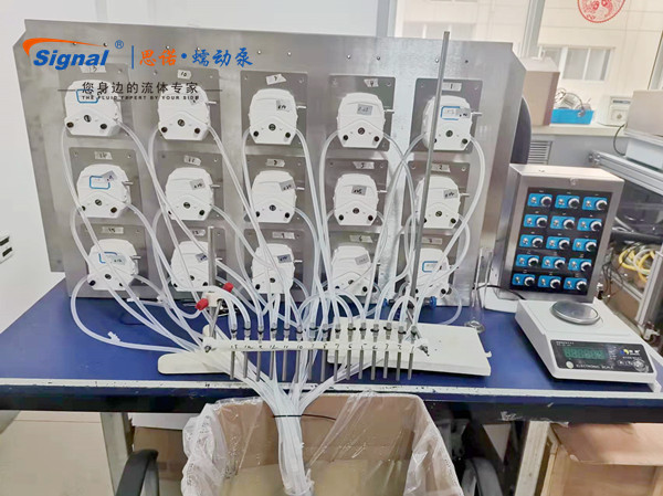 蠕動(dòng)泵灌裝機(jī)